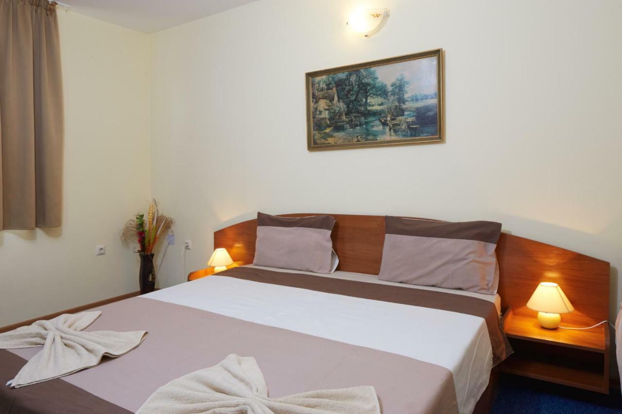 Guest House Plechkarovi Rawda Zewnętrze zdjęcie