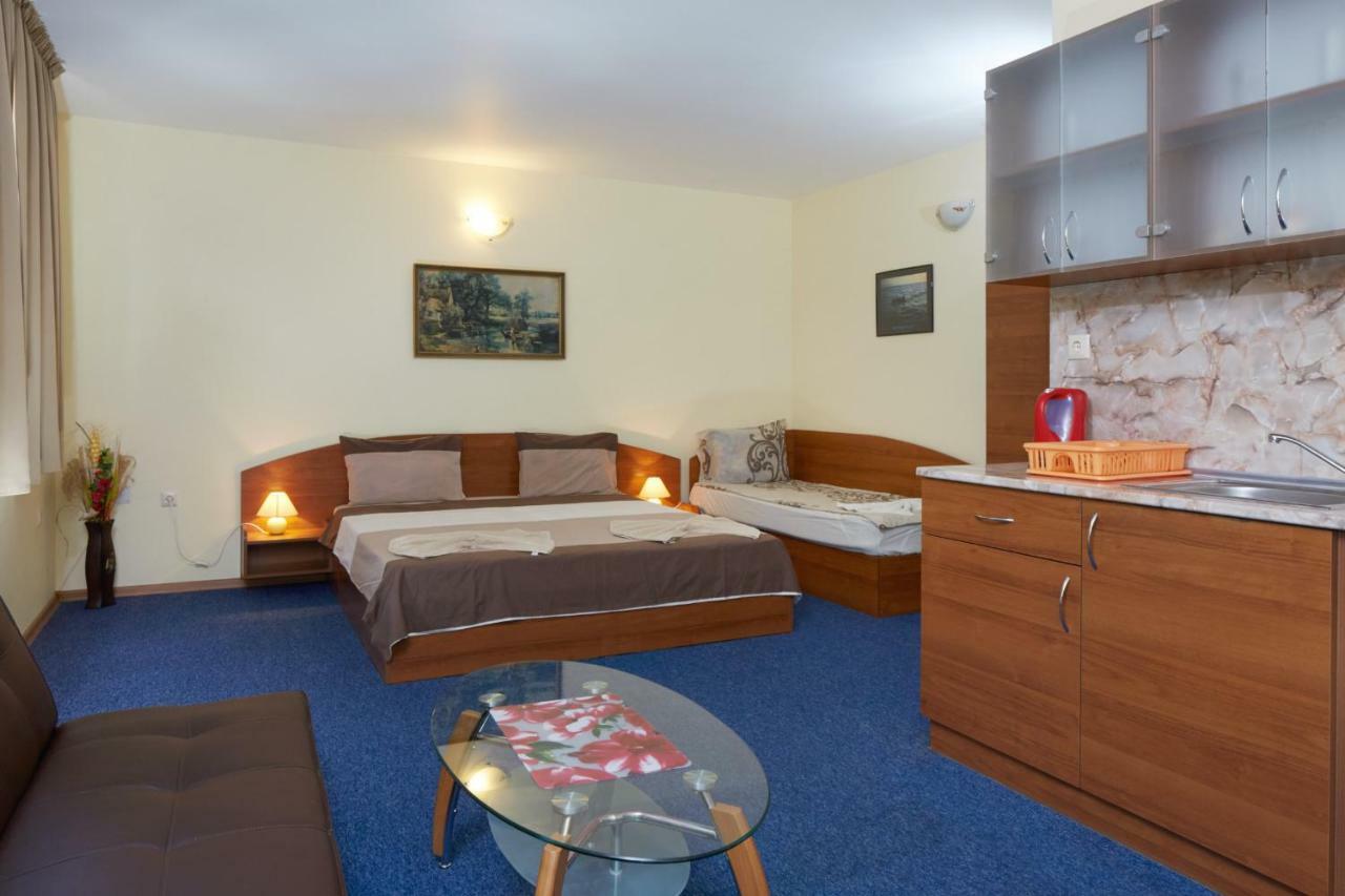 Guest House Plechkarovi Rawda Zewnętrze zdjęcie