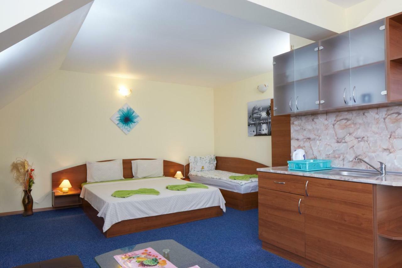 Guest House Plechkarovi Rawda Zewnętrze zdjęcie